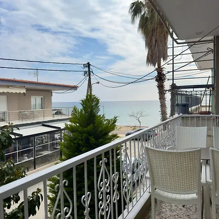 Διαμέρισμα Seaside Escape By Infinity